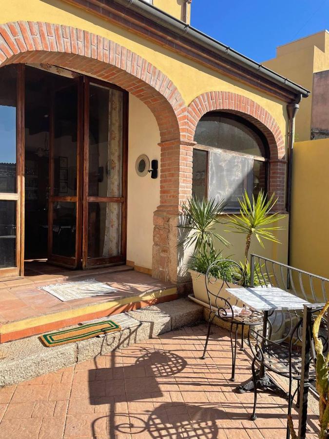 Aventina Holiday Home Burcei Extérieur photo