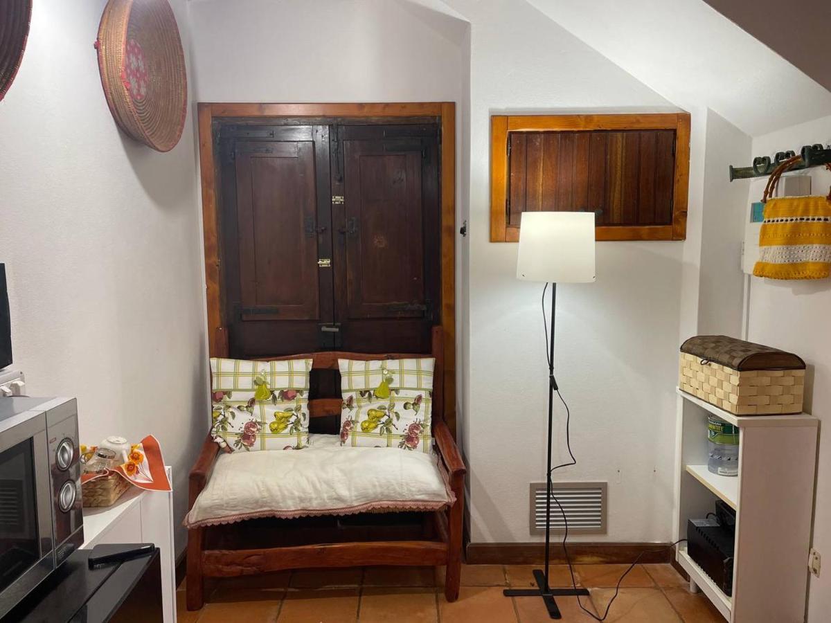 Aventina Holiday Home Burcei Extérieur photo